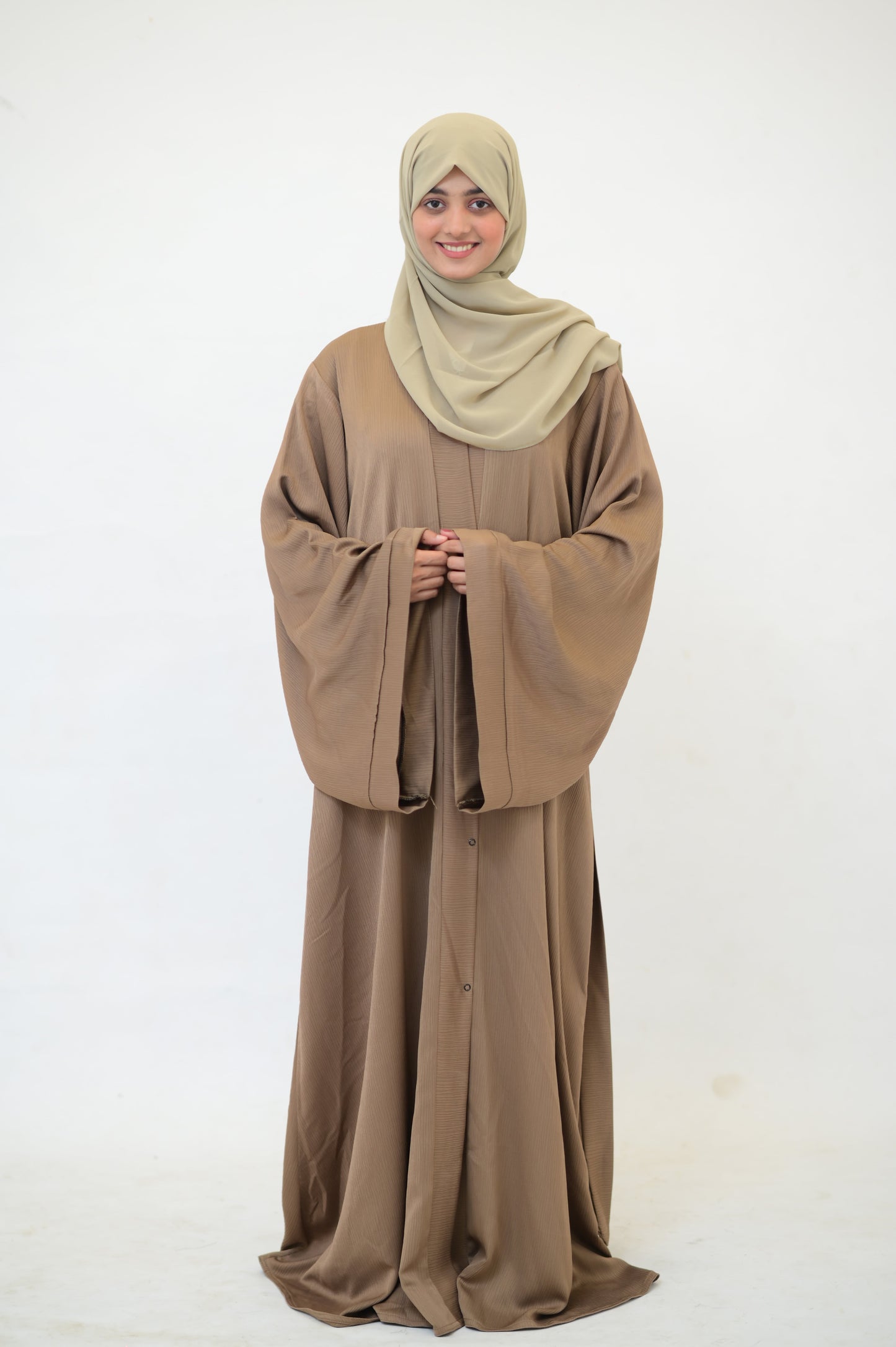 Camel Zoom Abaya