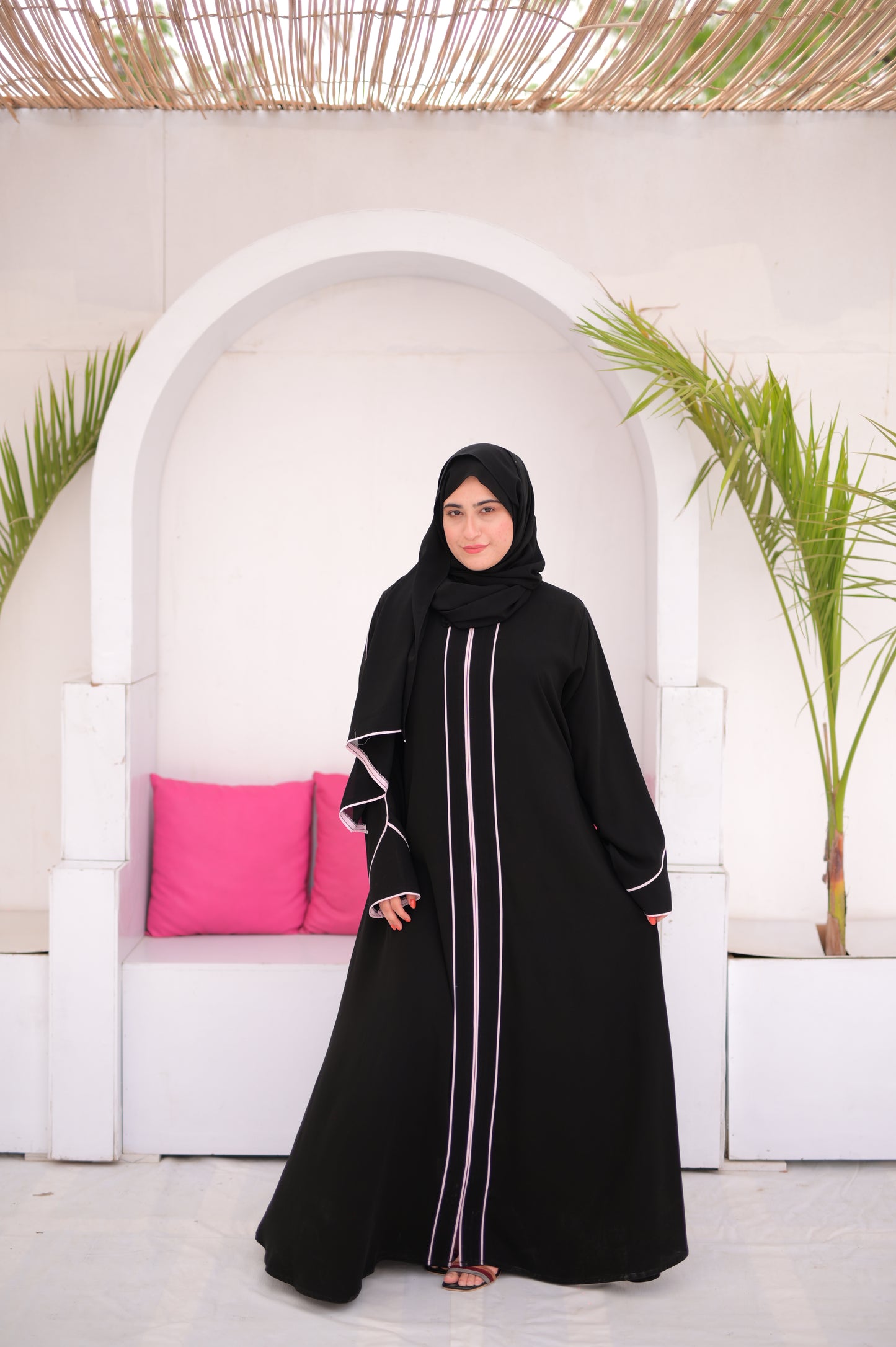 Classic Pippen Zipper Abaya