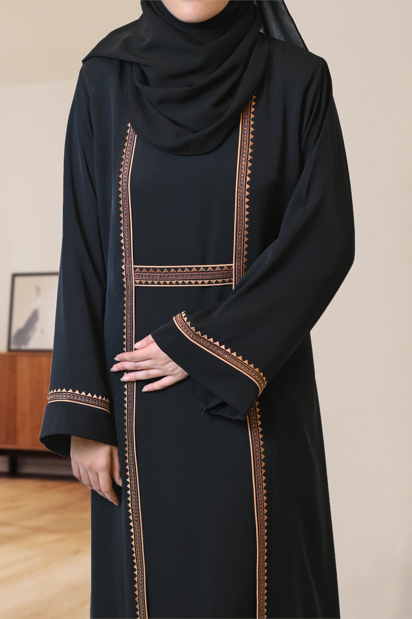 Abaya - Golden Elegance