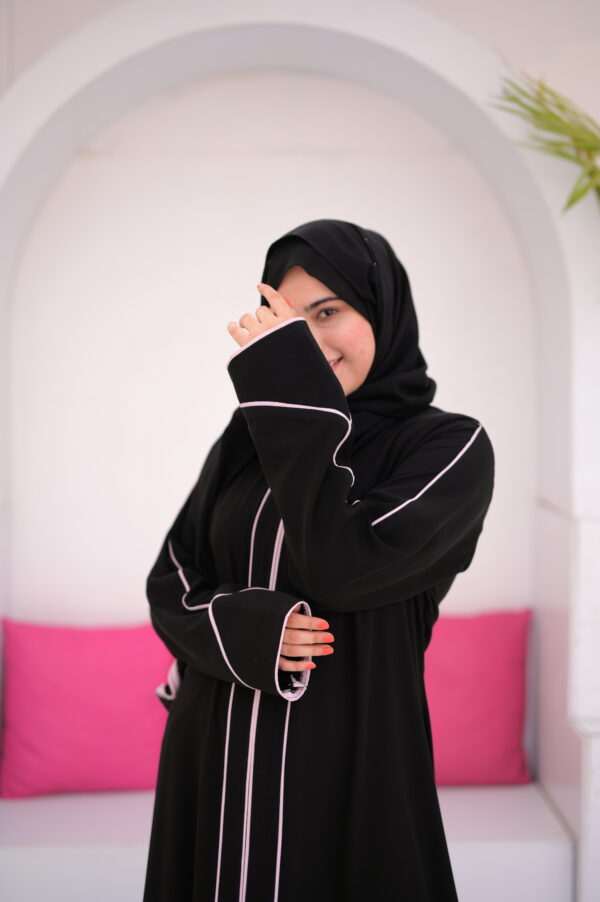 Classic Pippen Zipper Abaya