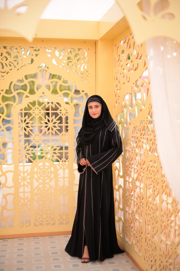 Arabic zipper abaya