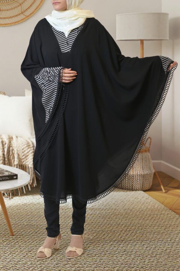 Elegant Black Abaya with Striped Detailing